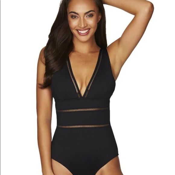 Sea Level Essentials Spliced One Piece Swimsuit 4 - Picture 1 of 11